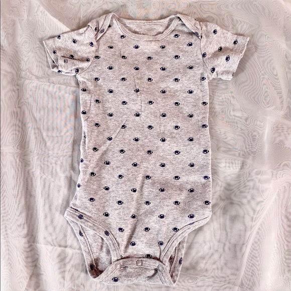 Boys bundle 24mo onesies - Picture 11 of 11